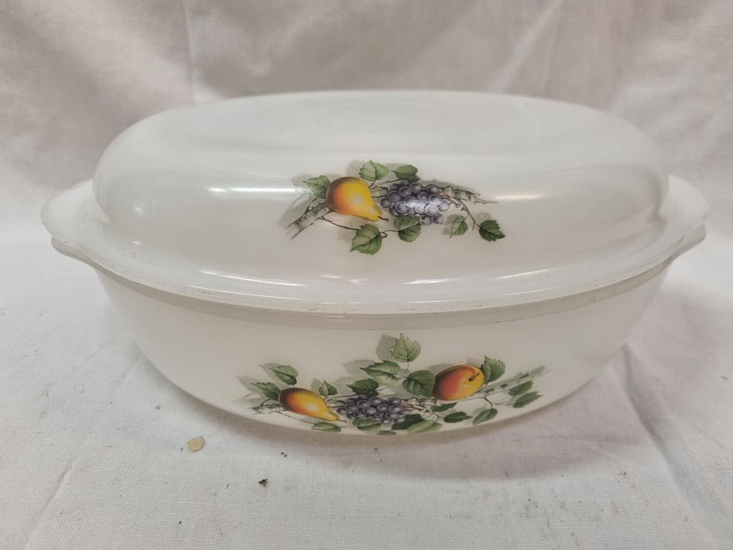 Arcopal, oven dish with lid