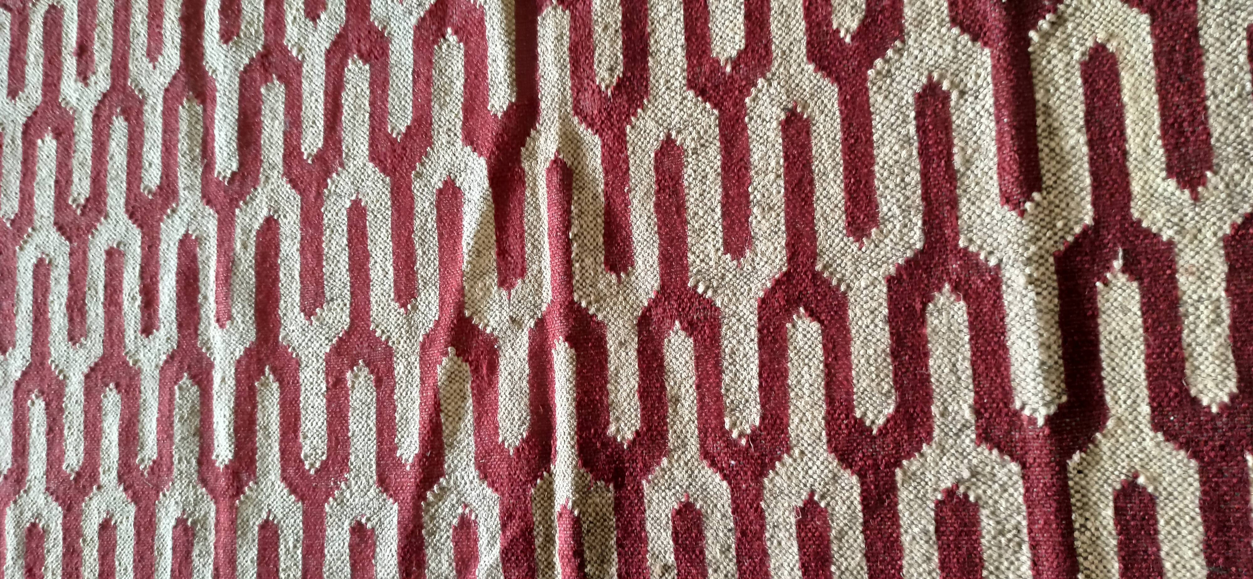 Kilim carpet in burlap and cotton. 76cm x 300cm