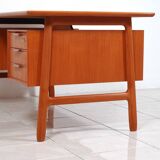 Teak writing desk „No. 75“ by Gunni Omann for Omann Jun Møbelfabrik
