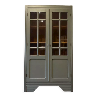Glazed wardrobe