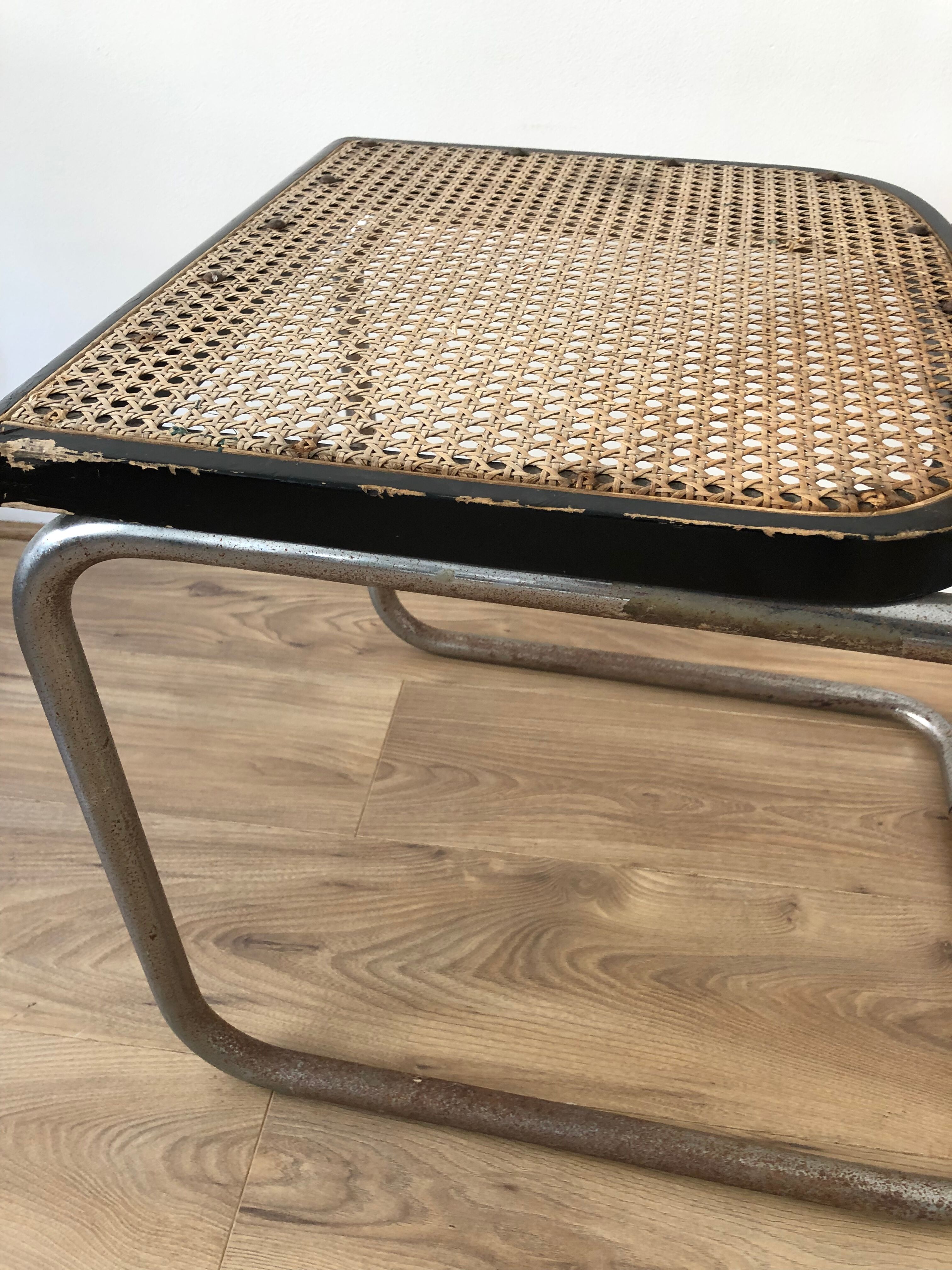 Marcel Breuer B32 cesca chair