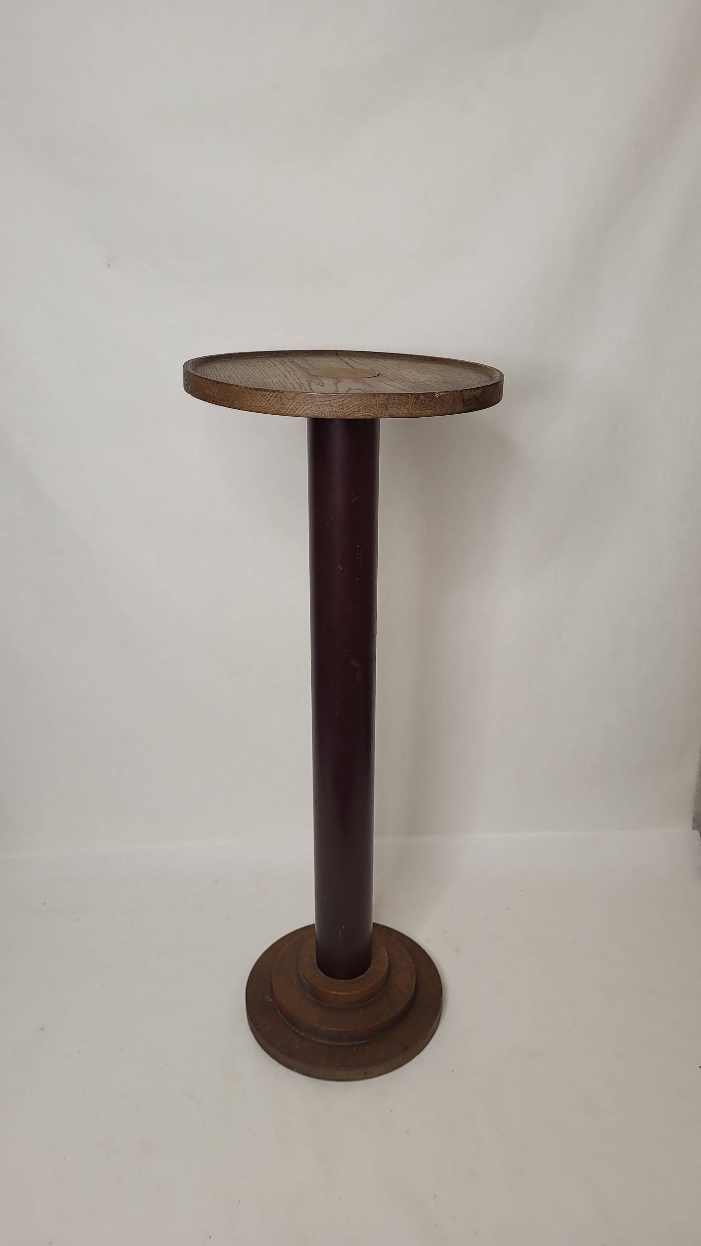 Art Deco pedestal table