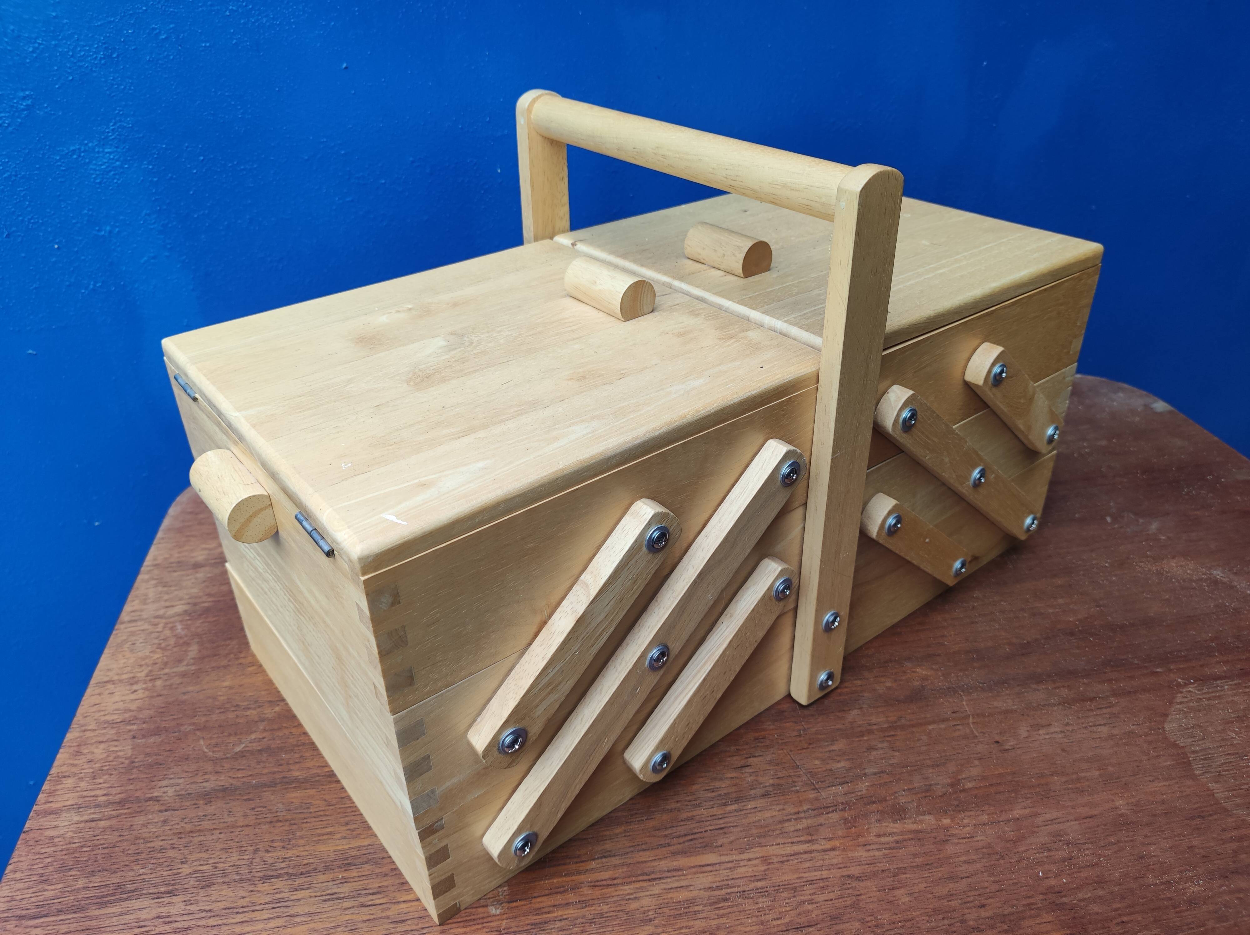 Sewing box worker wood seamstress