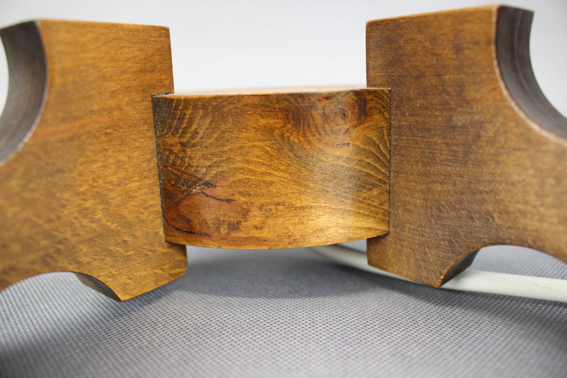 Czechoslovak wall lamp from the 1960s with Valasske Mezirici glass and a wooden base.