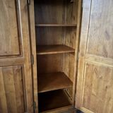 Armoire penderie merisier style Louis Philippe