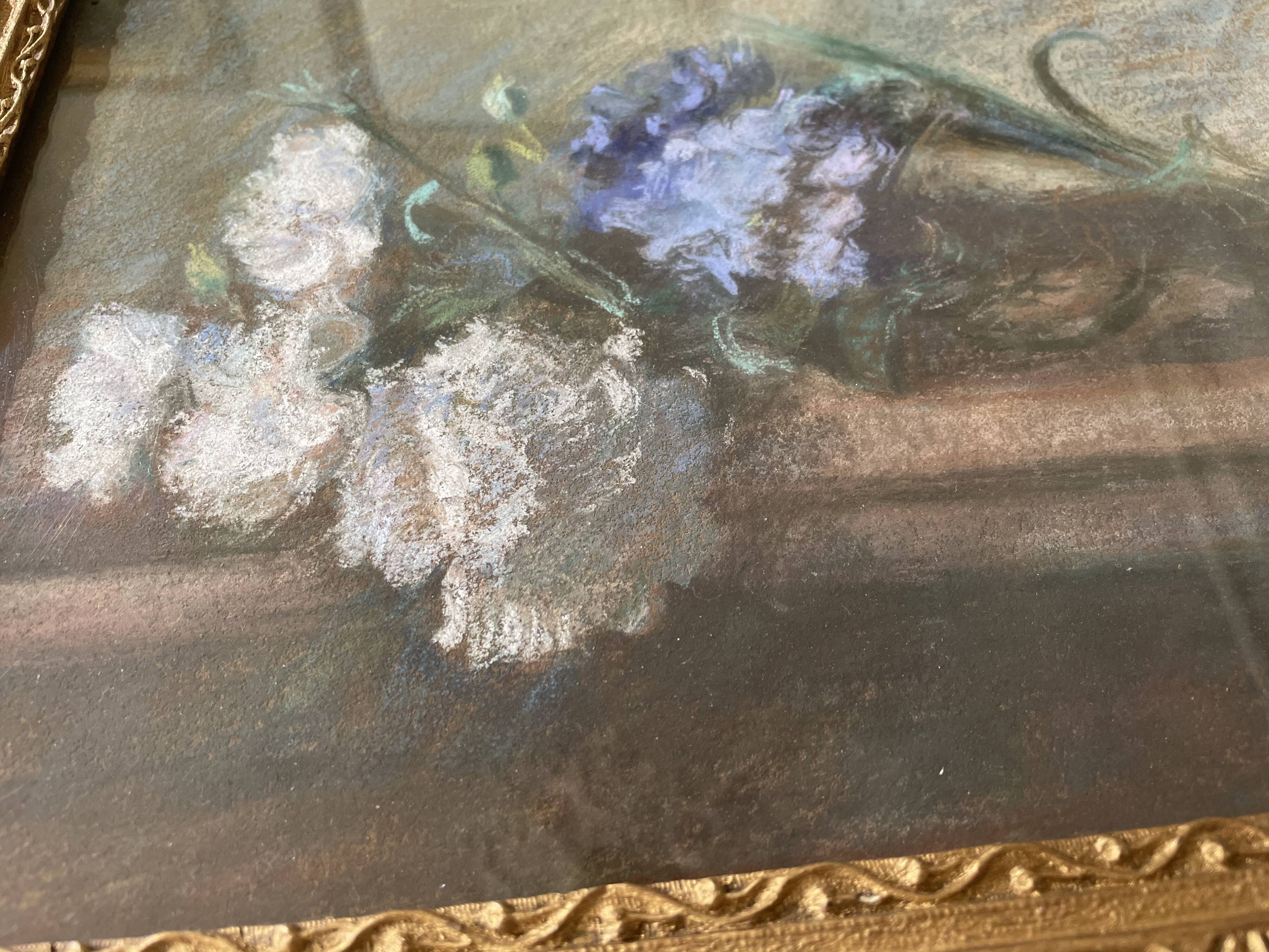 Pastel flower bouquet table