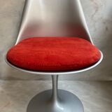 Tulip Chair by Eero Sarinen for Knoll Int