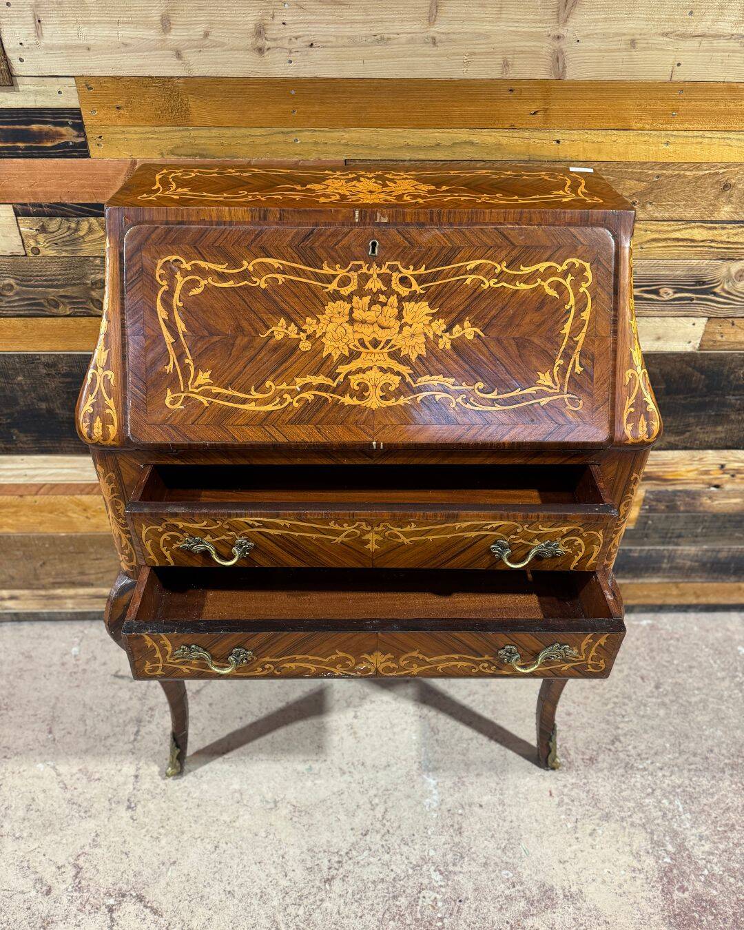 Sloped desk marked in Louis XV style