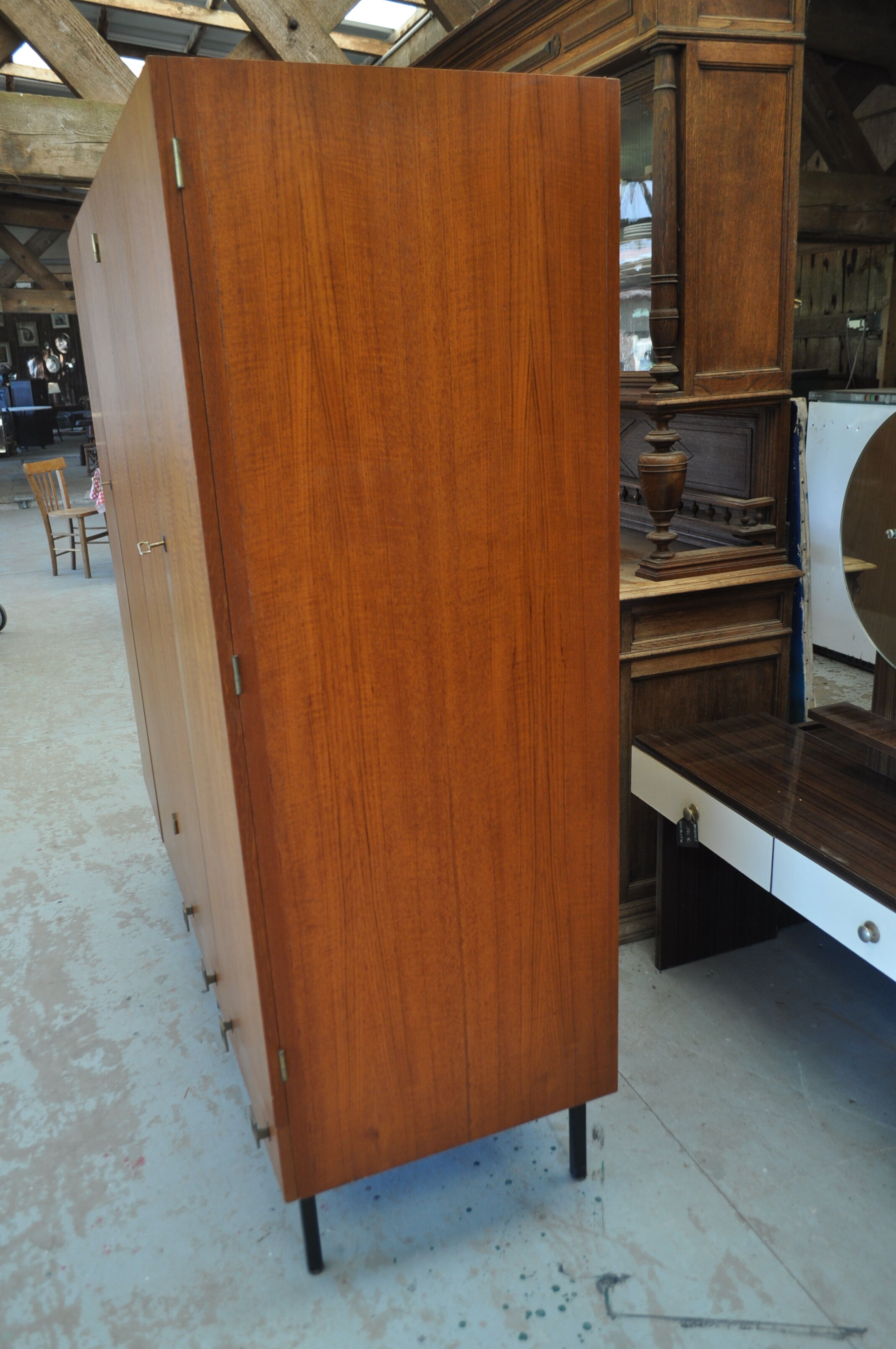 Vintage wardrobe 60s.