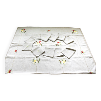 Vintage tablecloth set and 10 napkins in fine embroidered linen, 270x165.