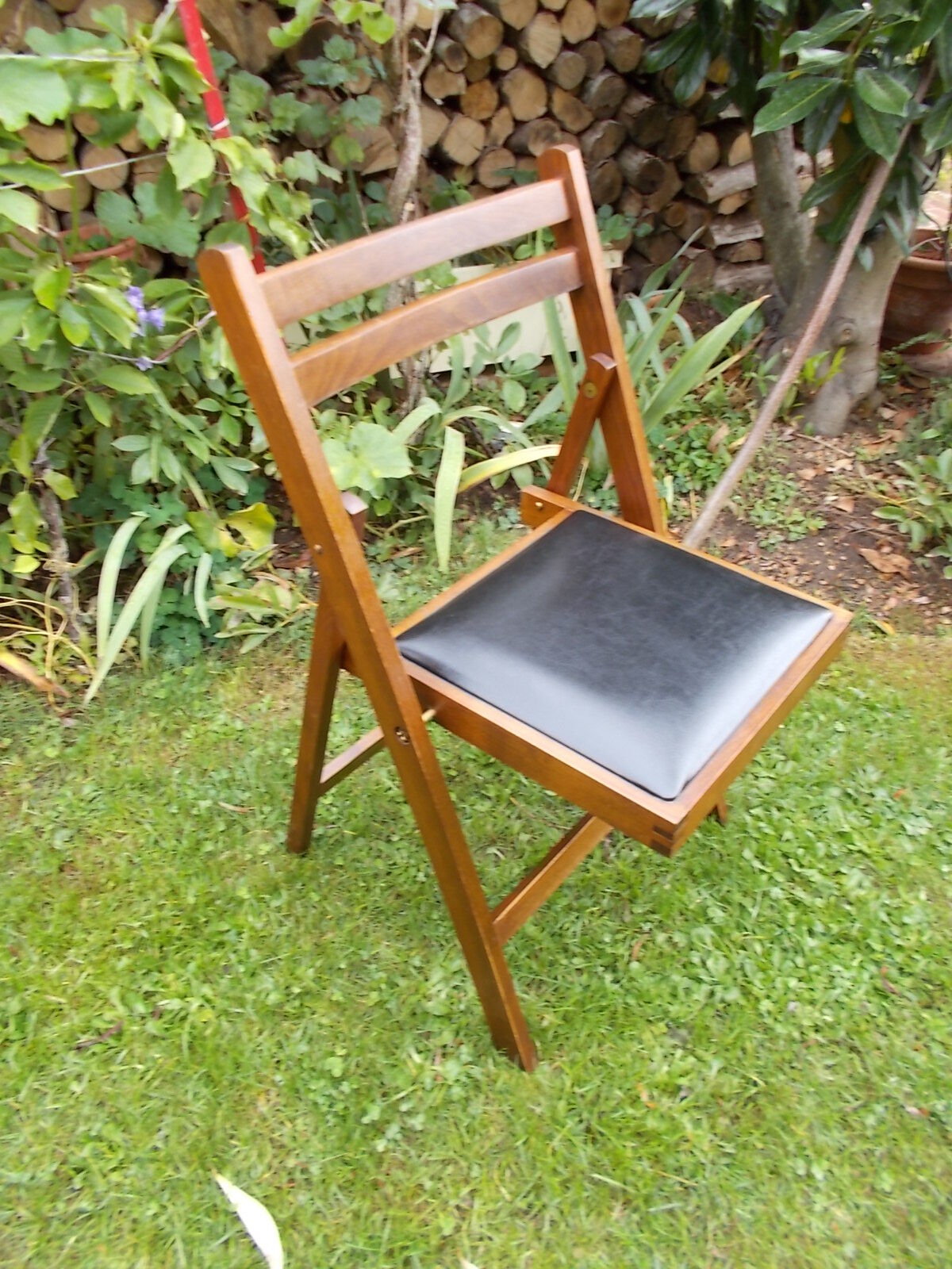 Folding chair