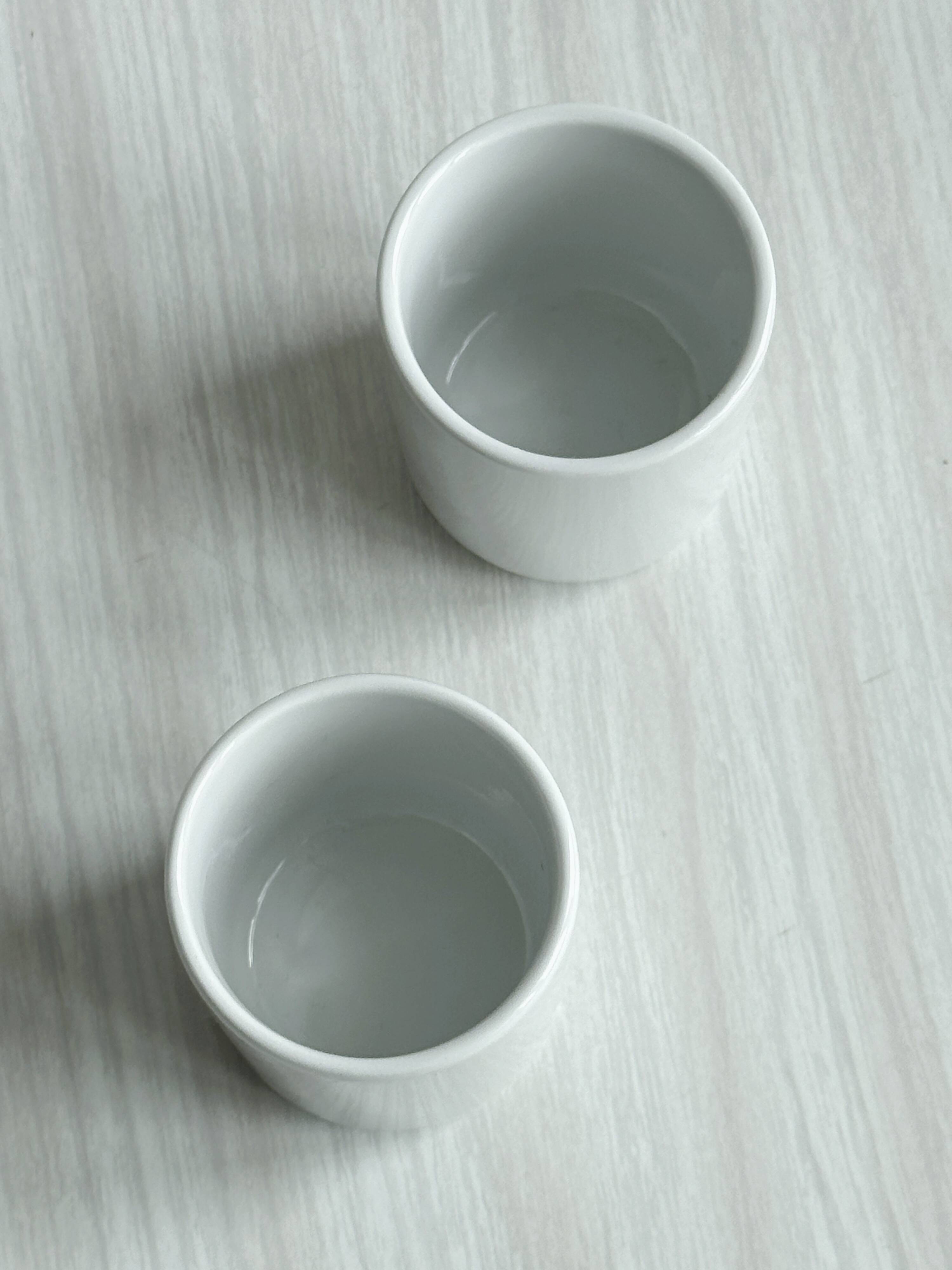 2 small vintage porcelain cups