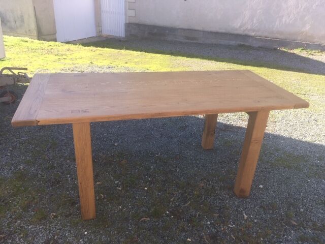 Oak table