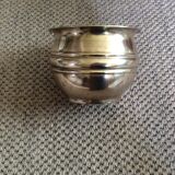 Cache pot en cuivre