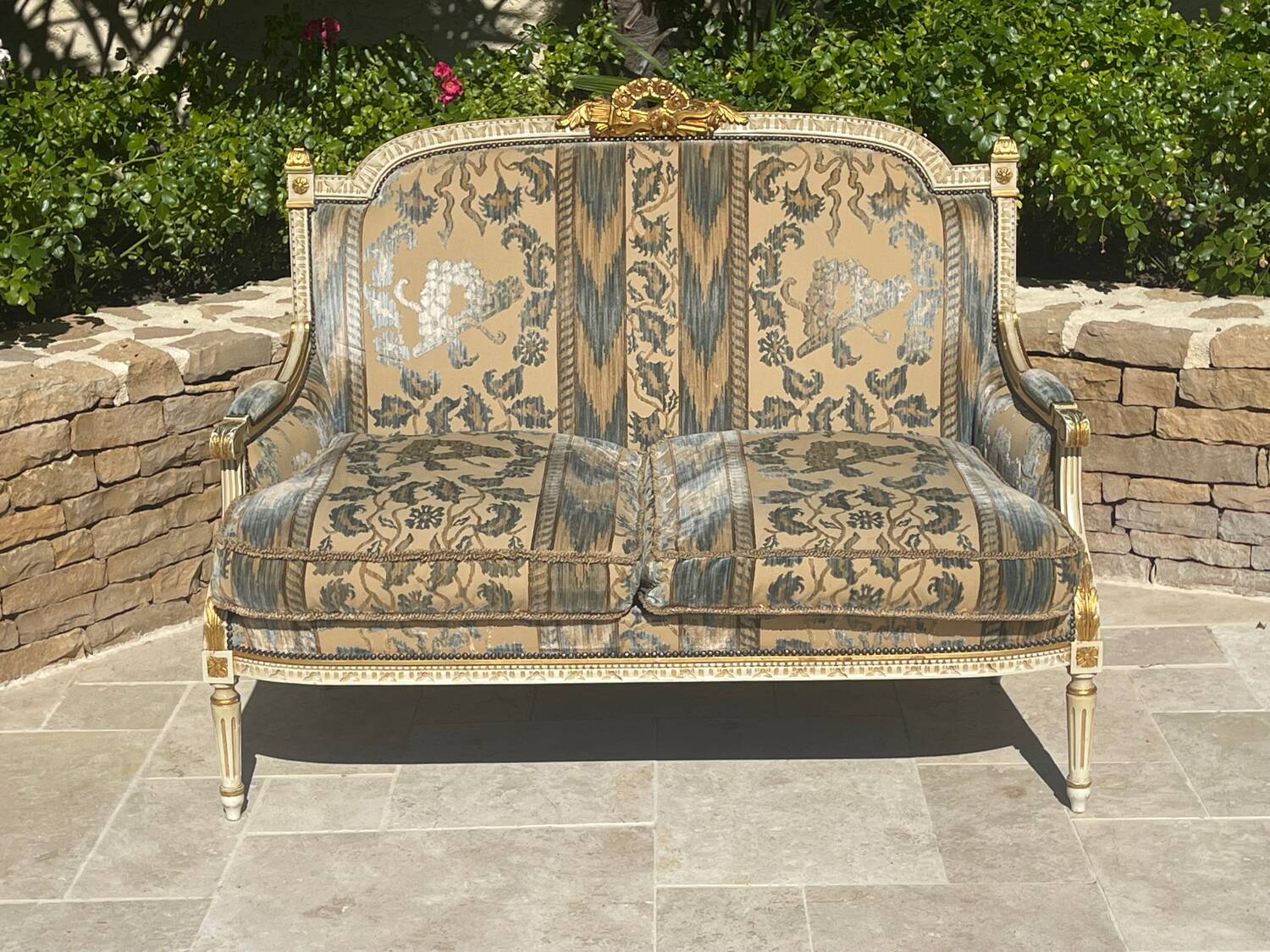 Louis XVI Style Living Room - 4 rooms