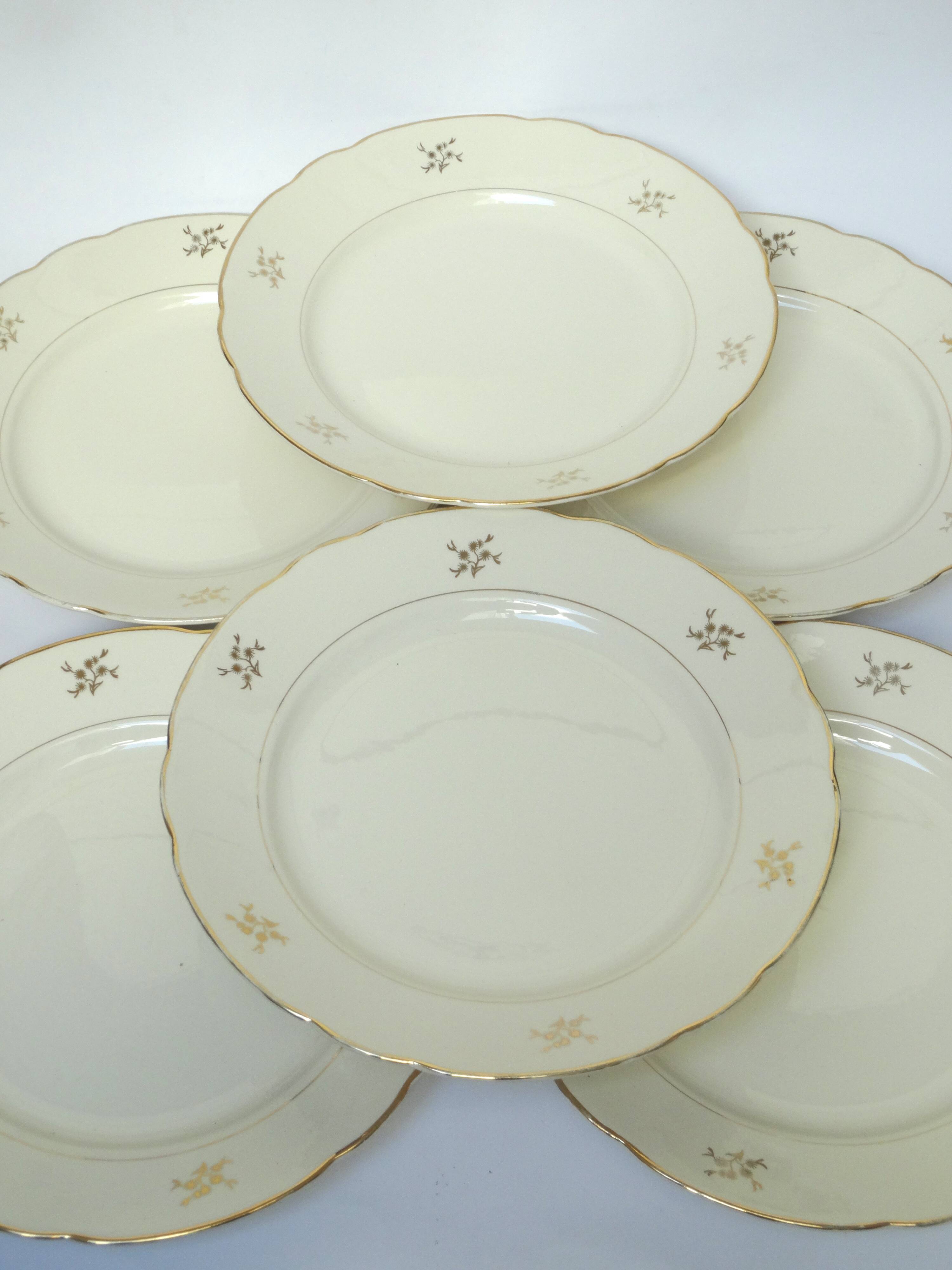 6 Villeroy & Boch flat plates