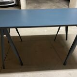 Metal table brand Tolix Medecin France