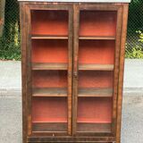 Louis XVI display cabinet in wood and marble from the 19th century.