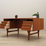 Teak desk, Danish design, 1960s, designer: Vald Mortensen, production: Odense