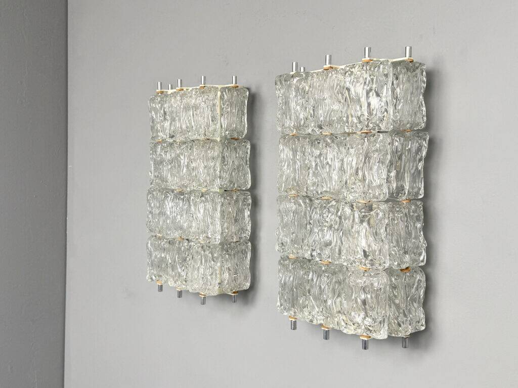 Pair of frosted glass wall sconces by Barovier & Toso, Italy, 1960s