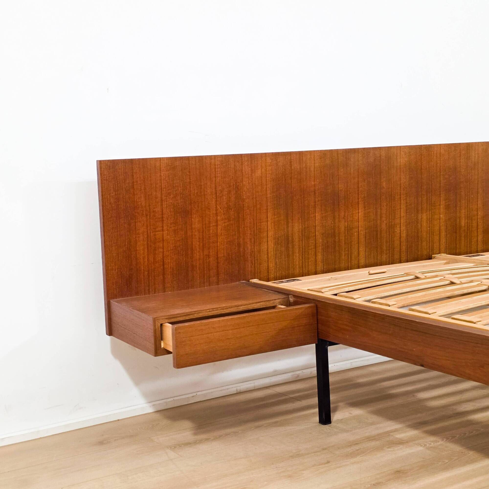 Double bed by Joseph-André Motte for Charron, France, 1950 – Latto base