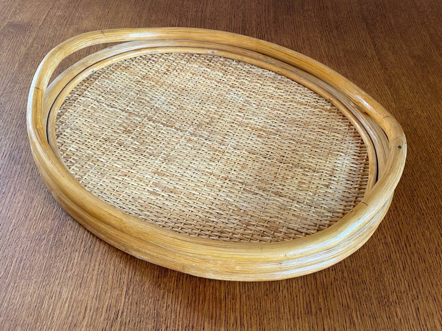 Oval tray made of rattan and bamboo from the 1970s