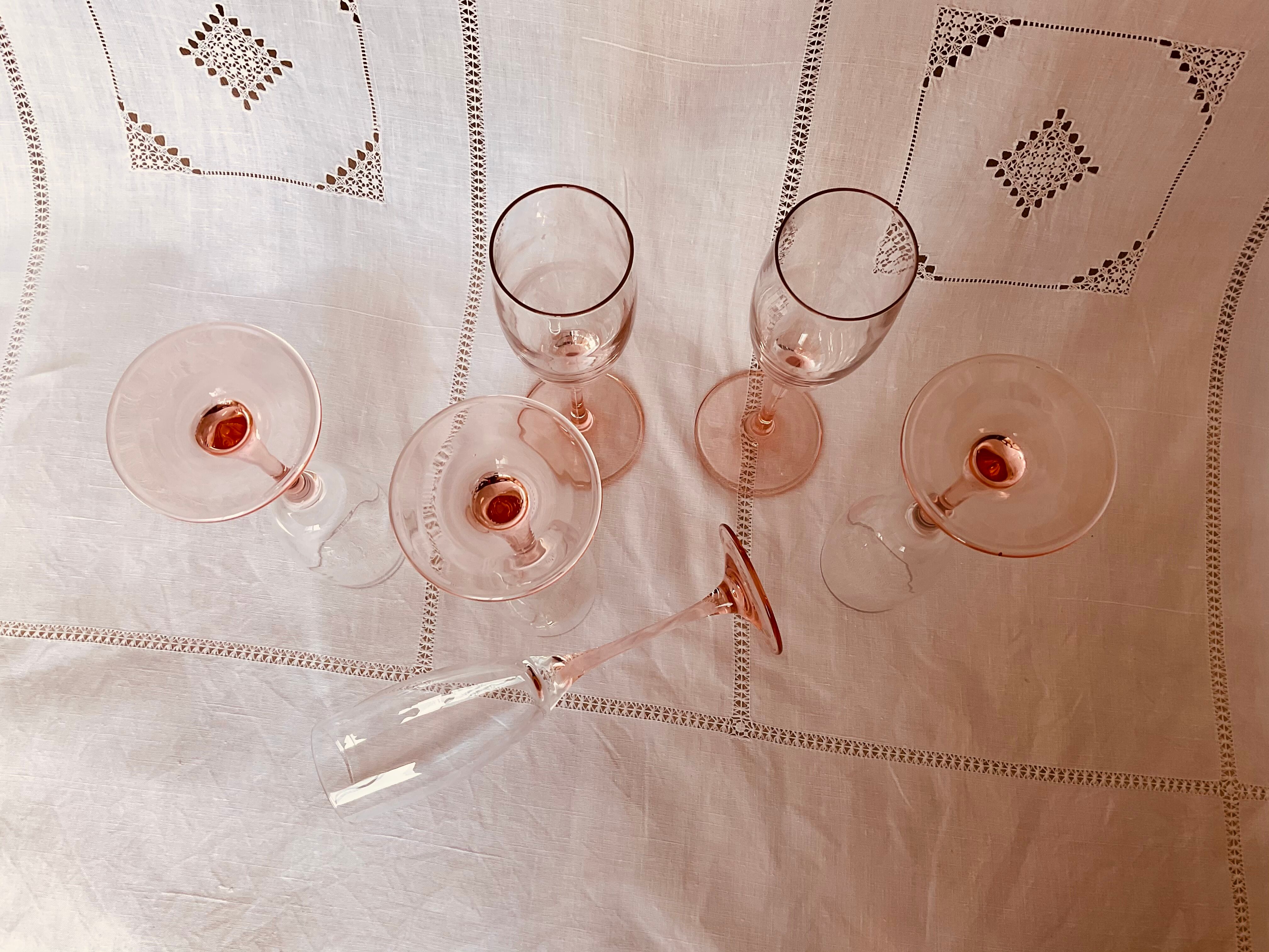 6 champagne flutes, pink walking glasses, Luminarc 70s