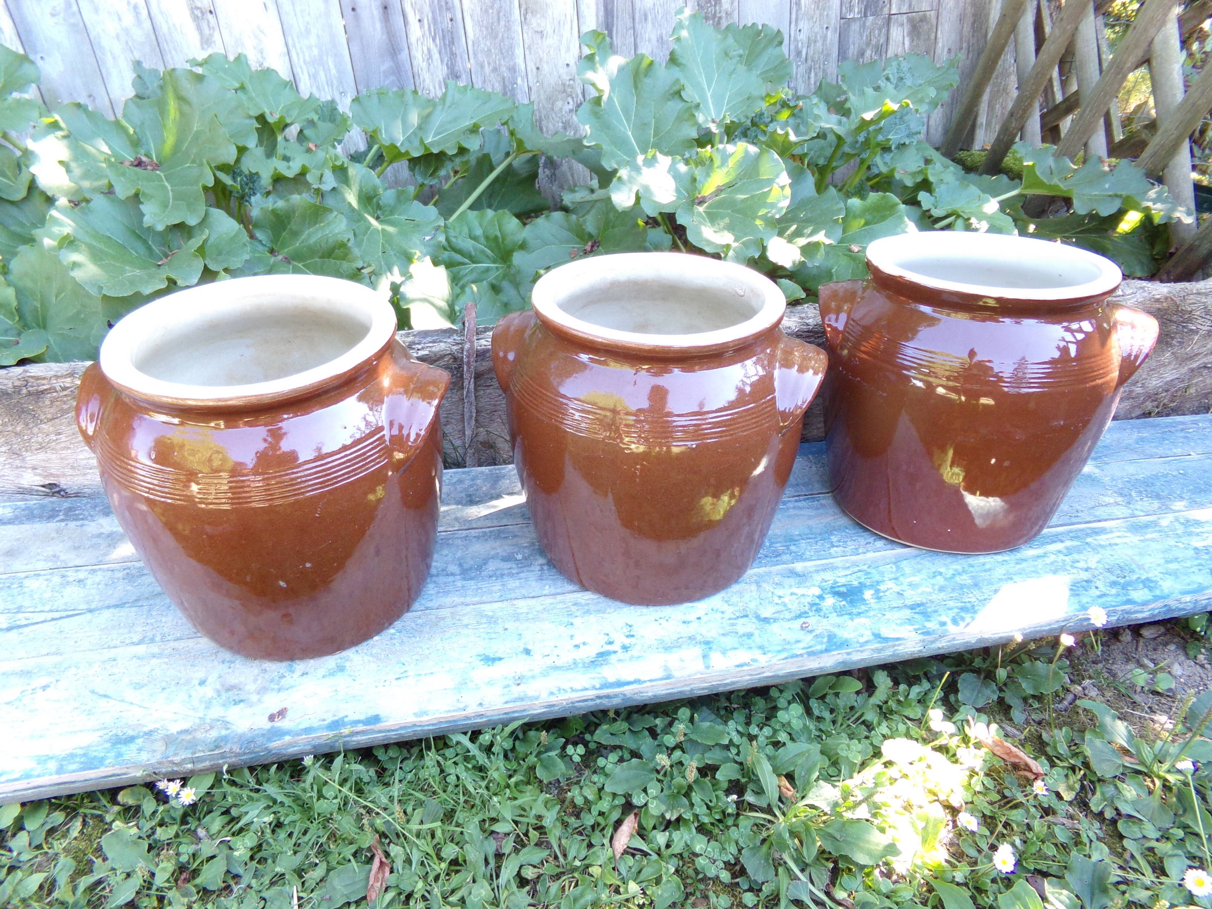 Glazed stoneware grease pot