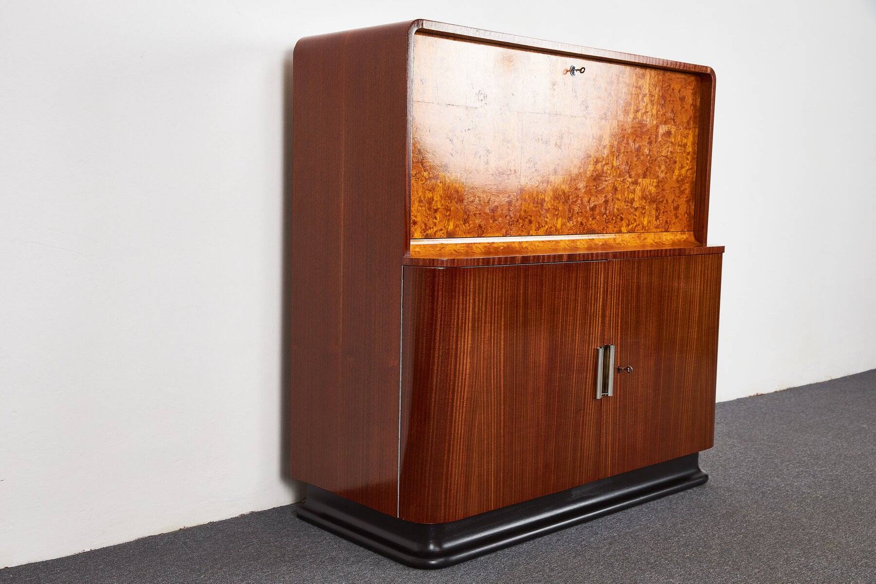 Cabinet de secrétaire Art déco par Jindrich Halabala pour Up Závody, années 1930