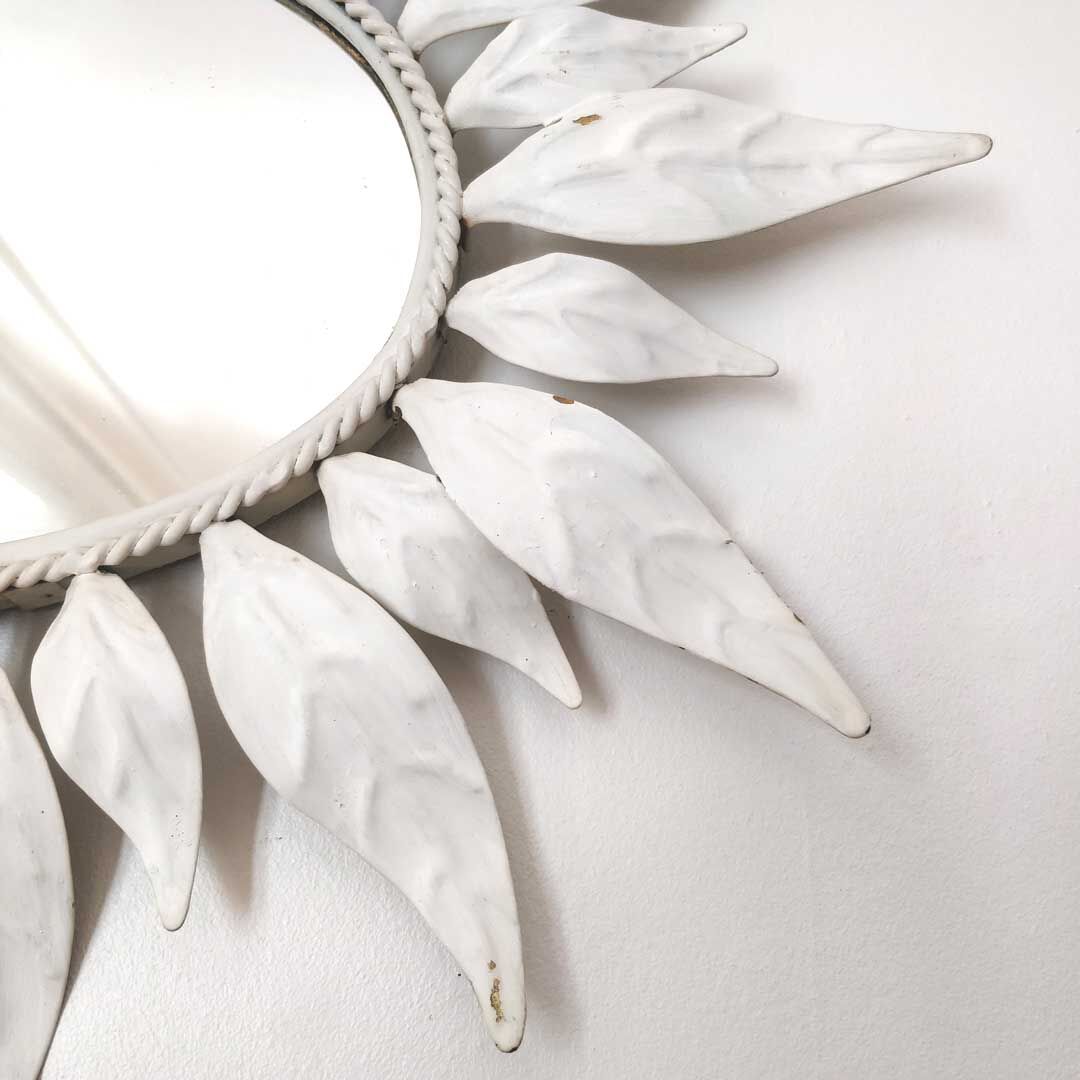 Mirror sun metal leaves 66x48cm