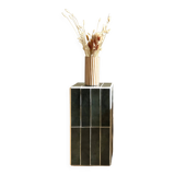 Ceramic tile column
