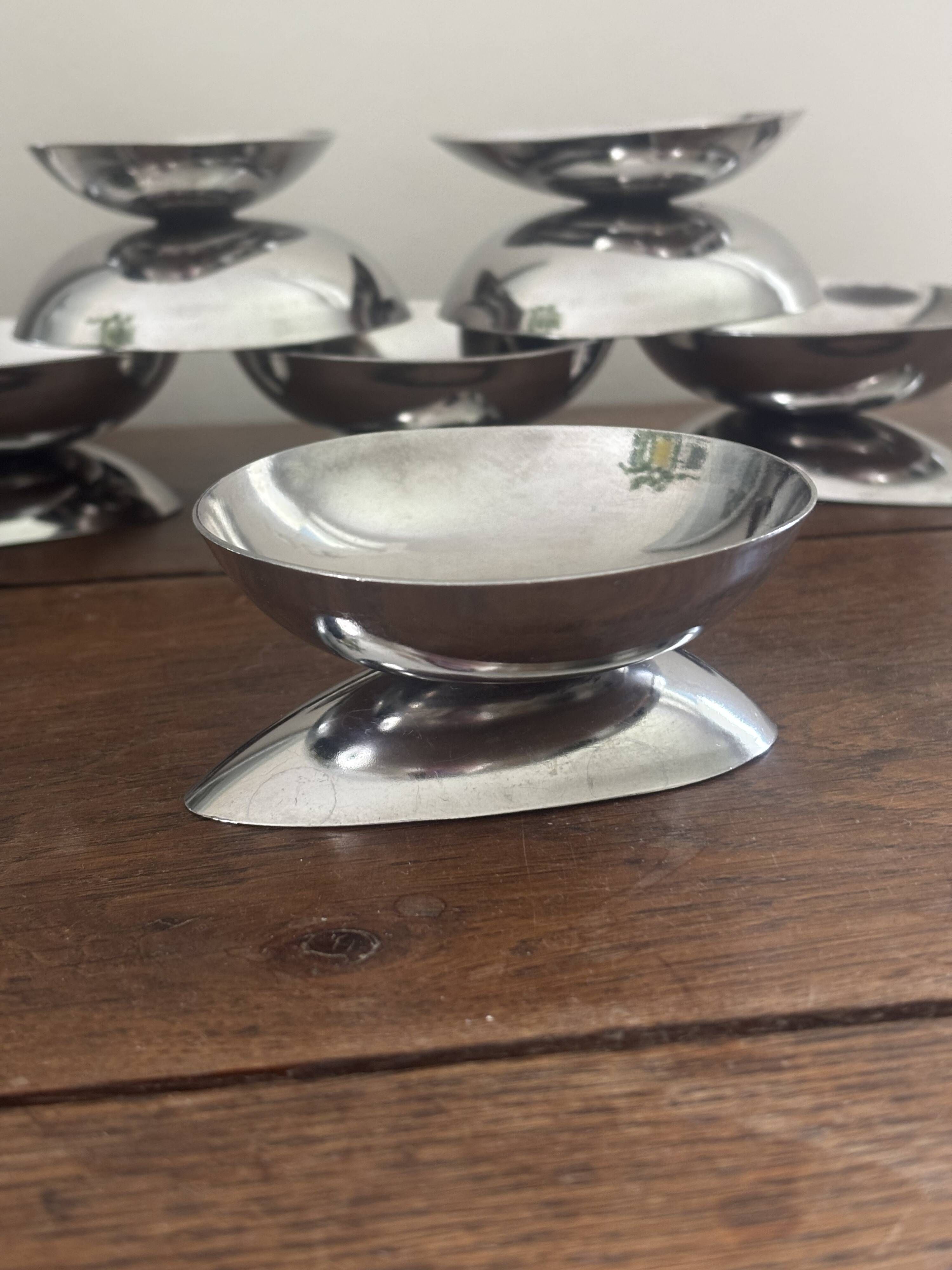 Vintage set of 6 stainless steel bowls, two-in-one design for ice cream and avocados.