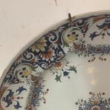 Large round faience dish of Rouen XIX century