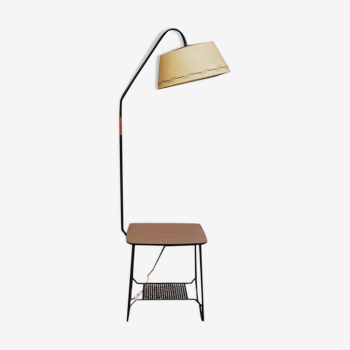 Reader lamp with tablet
