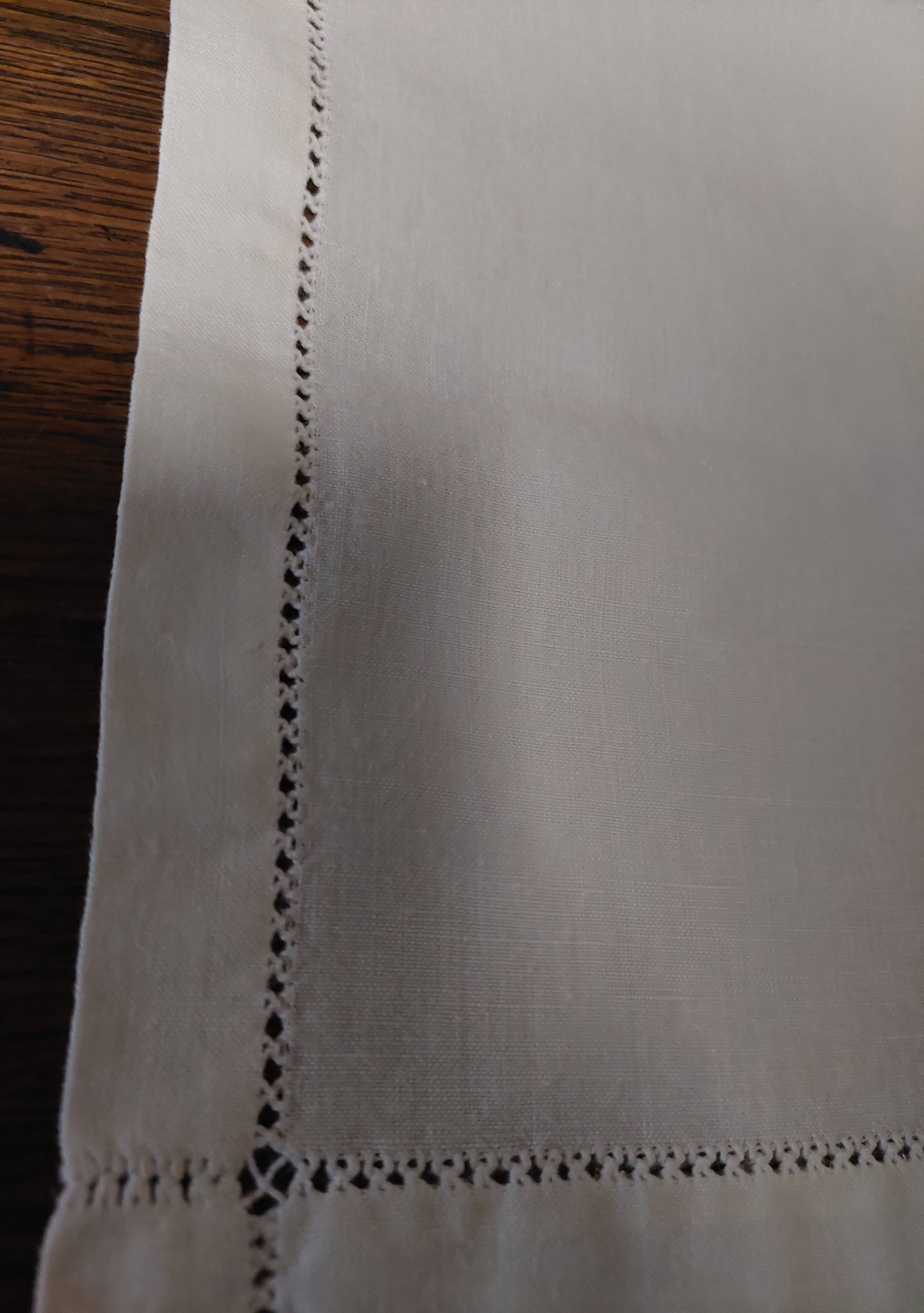 Old white linen tablecloth six day napkins and embroidery 140 X 180 cm