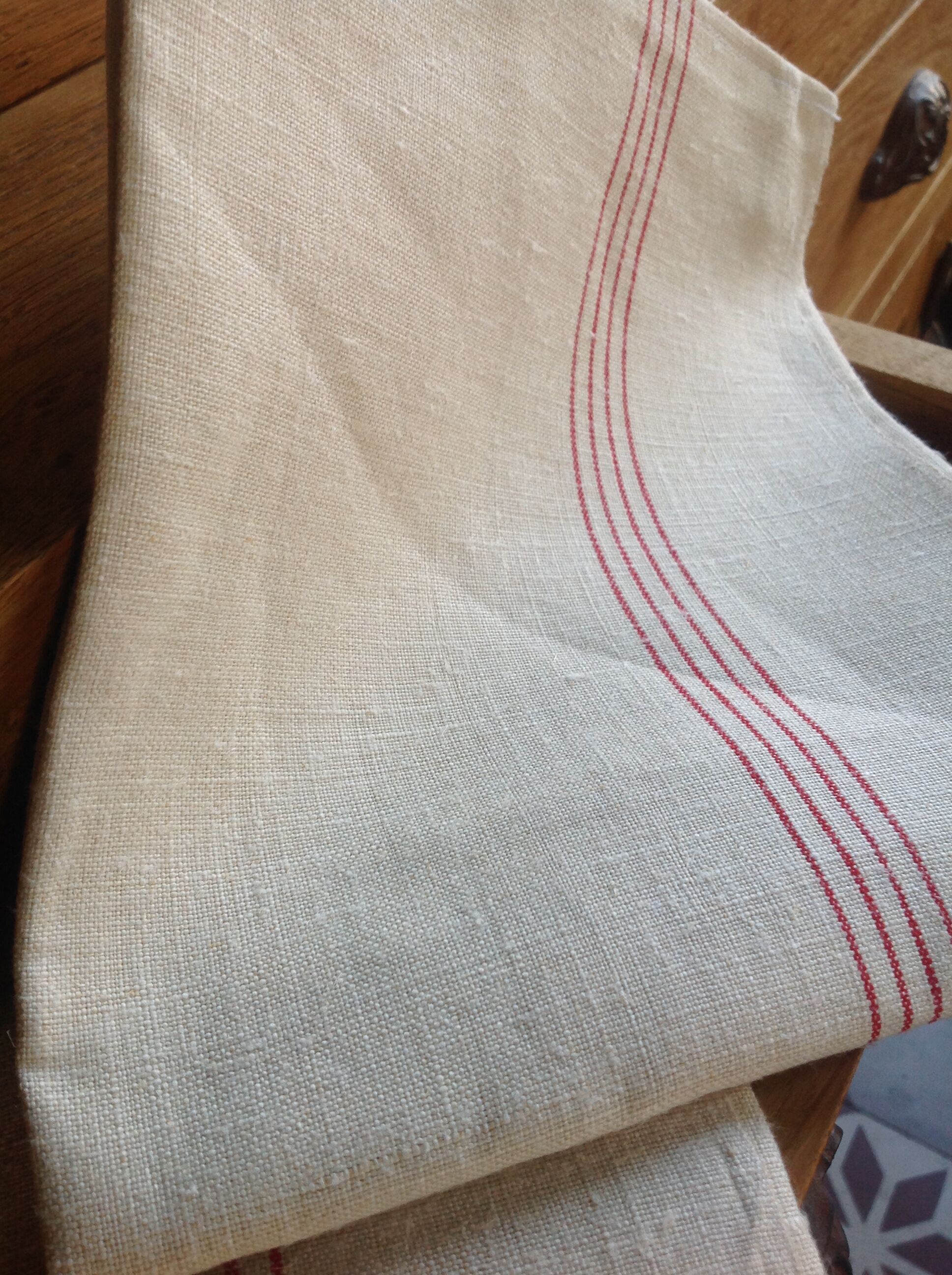 Pair of linen cloth towels