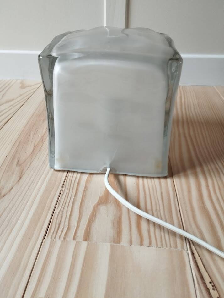 Ikea Iviken lamp with ice effect – iconic design from the 2000s