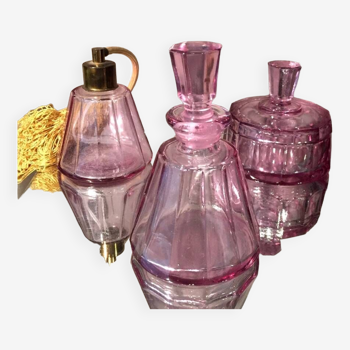 Ensemble de salle de bains en verre de couleur mauve atomiseur a parfum flacon pot