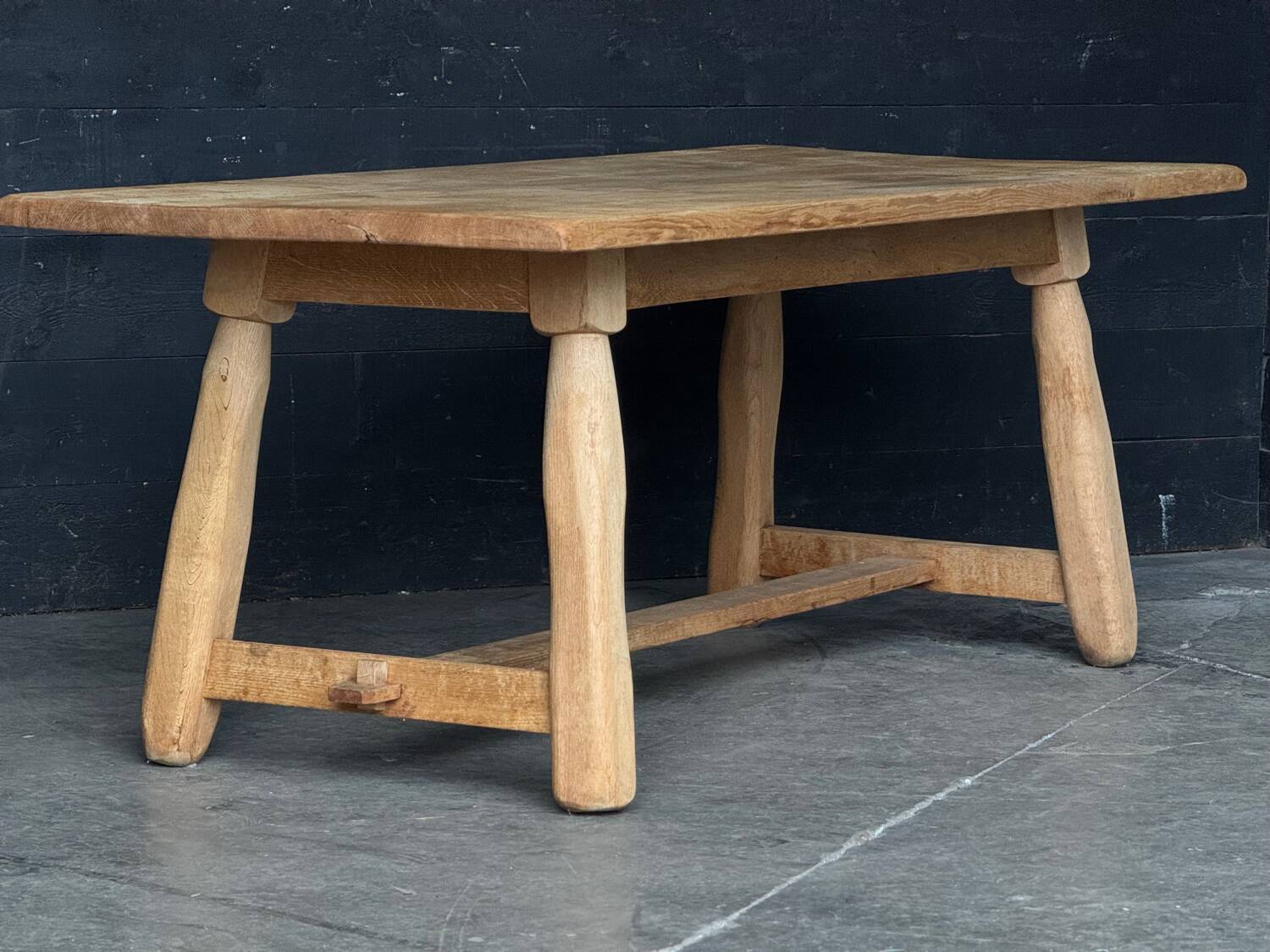 Table de ferme scandinave