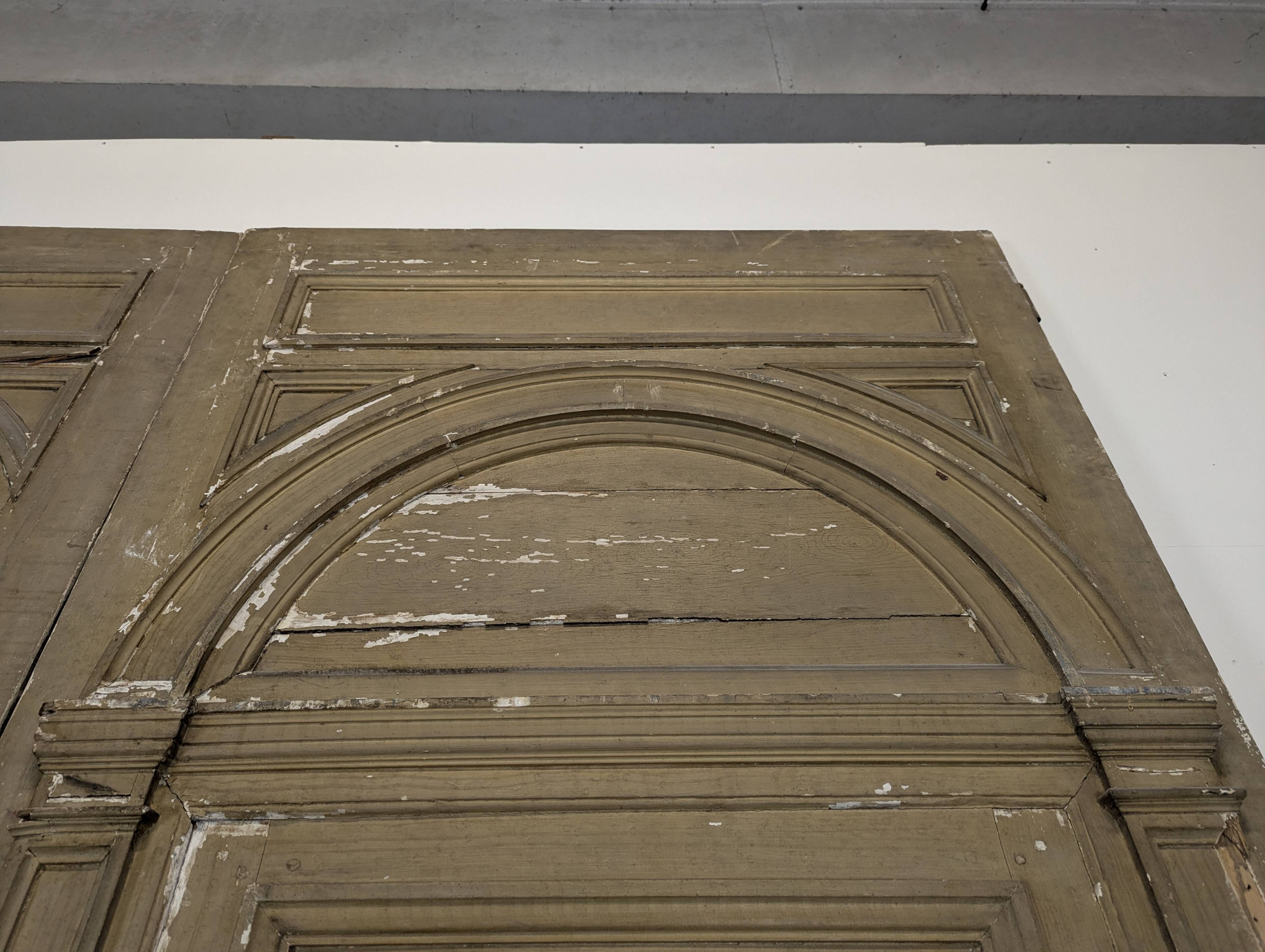 Pair of wooden doors from the late 19th century.