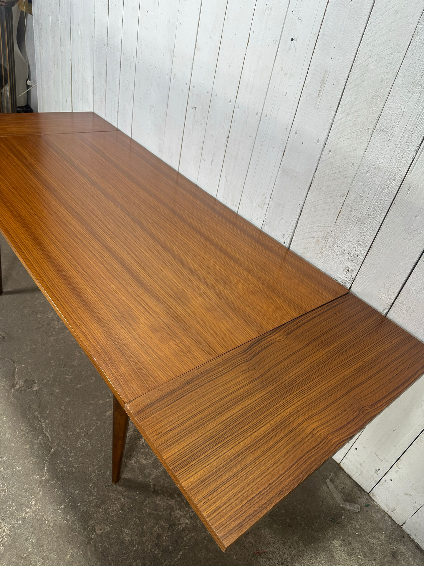 Table à manger vintage en teck extensible – années 60