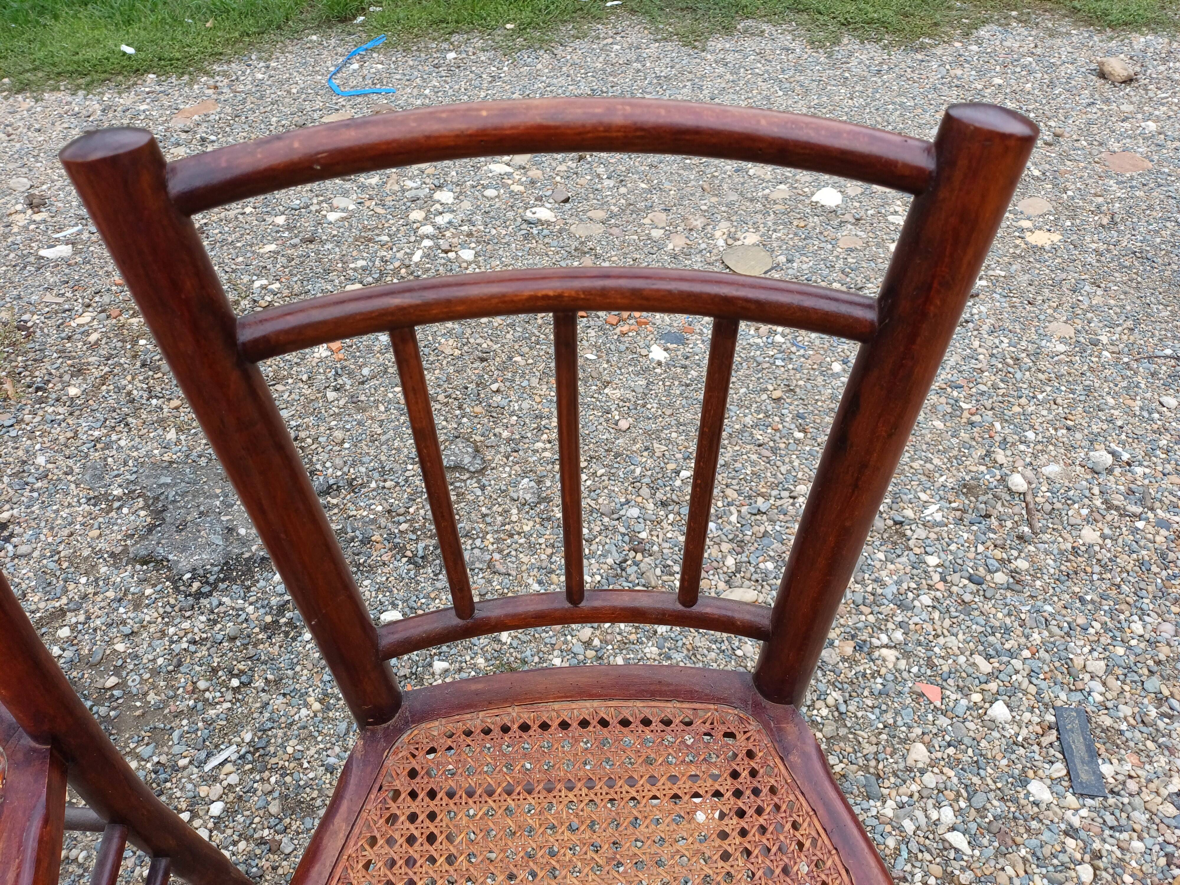 Pair of Thonet Bistro Chairs in Wood and Cane