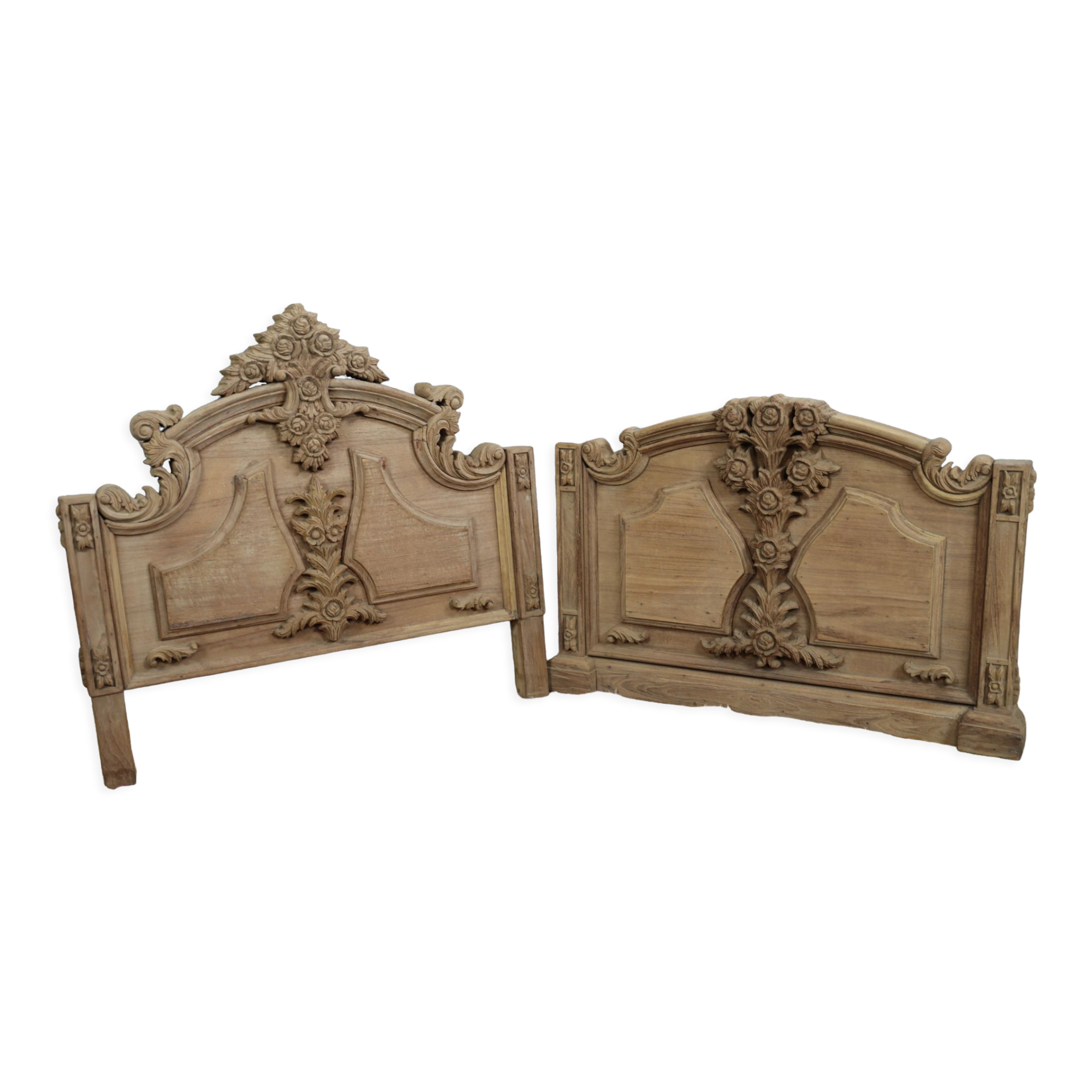Set of wall panels headboard in carved wood, unique piece