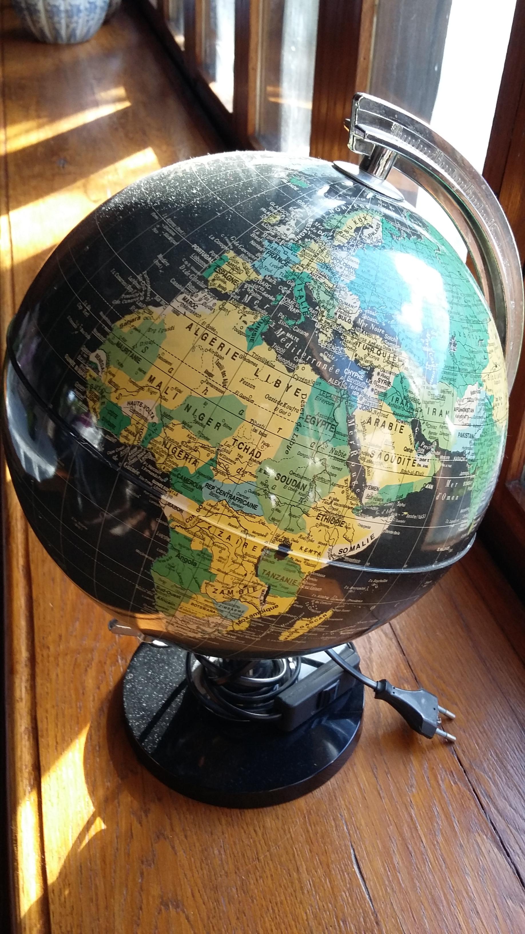 Globe light year 1970