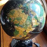Globe terrestre lumineux année 1970