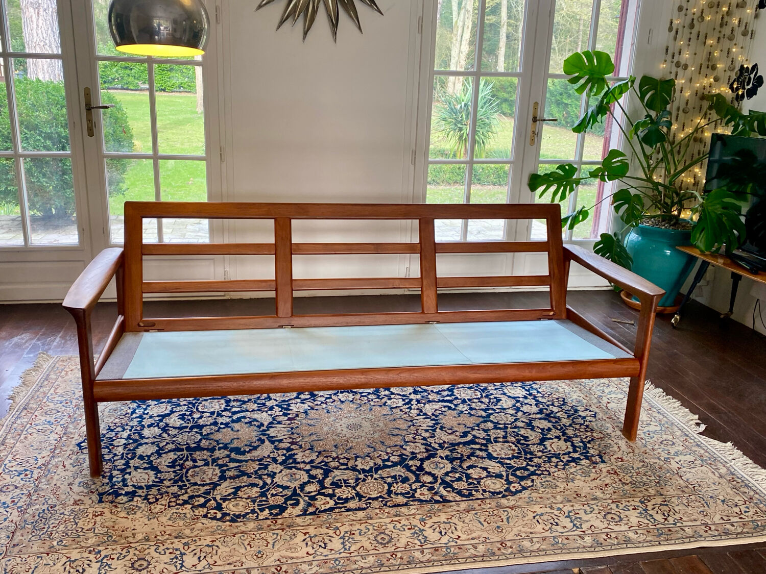 Scandinavian living room set in solid teak – Komfort, Denmark, year