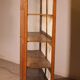 Vitrine en acajou et ronce de noyer avec éclairage, XIXème siècle