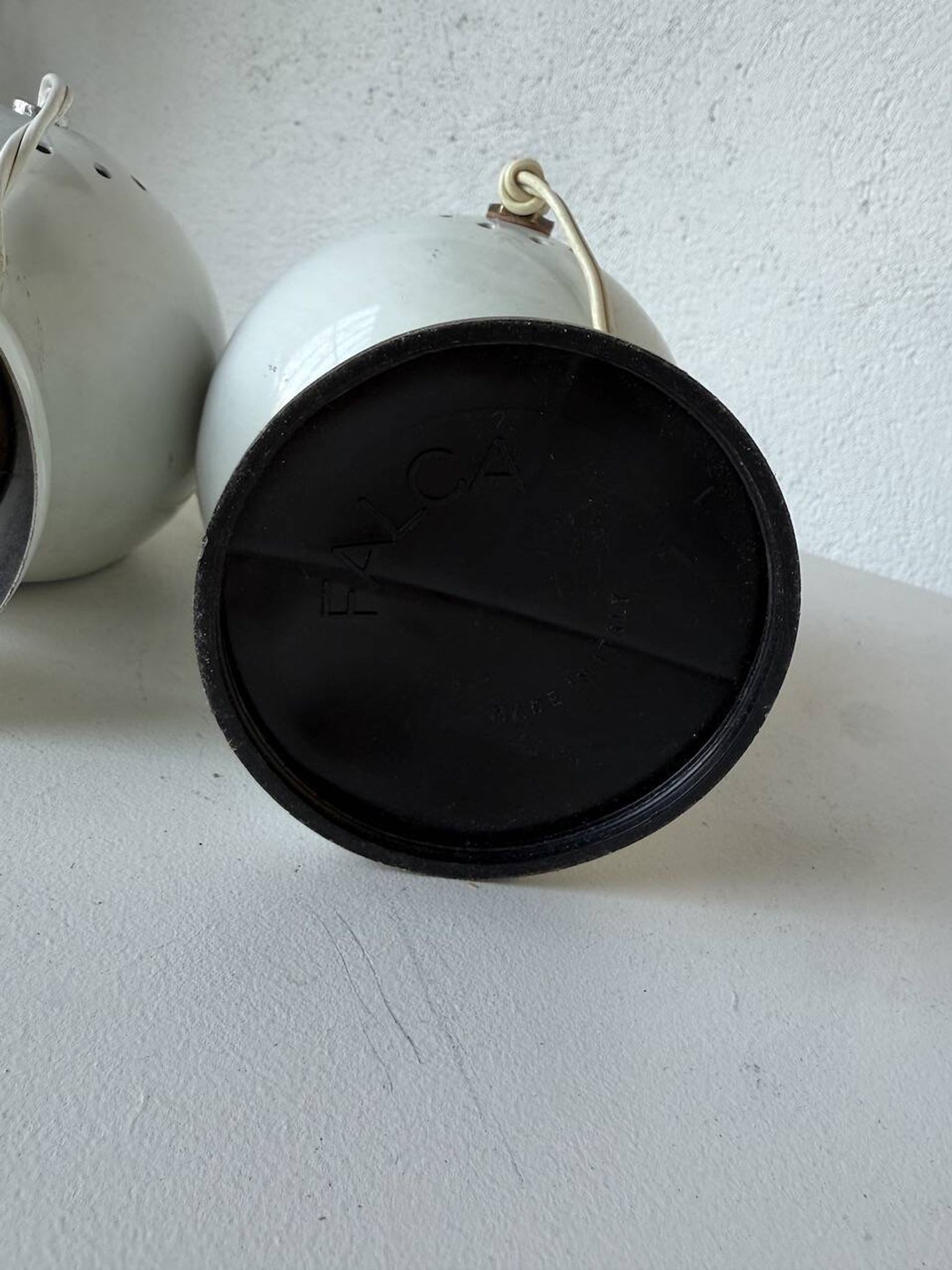 Paire de lampes « eyeball » années 80