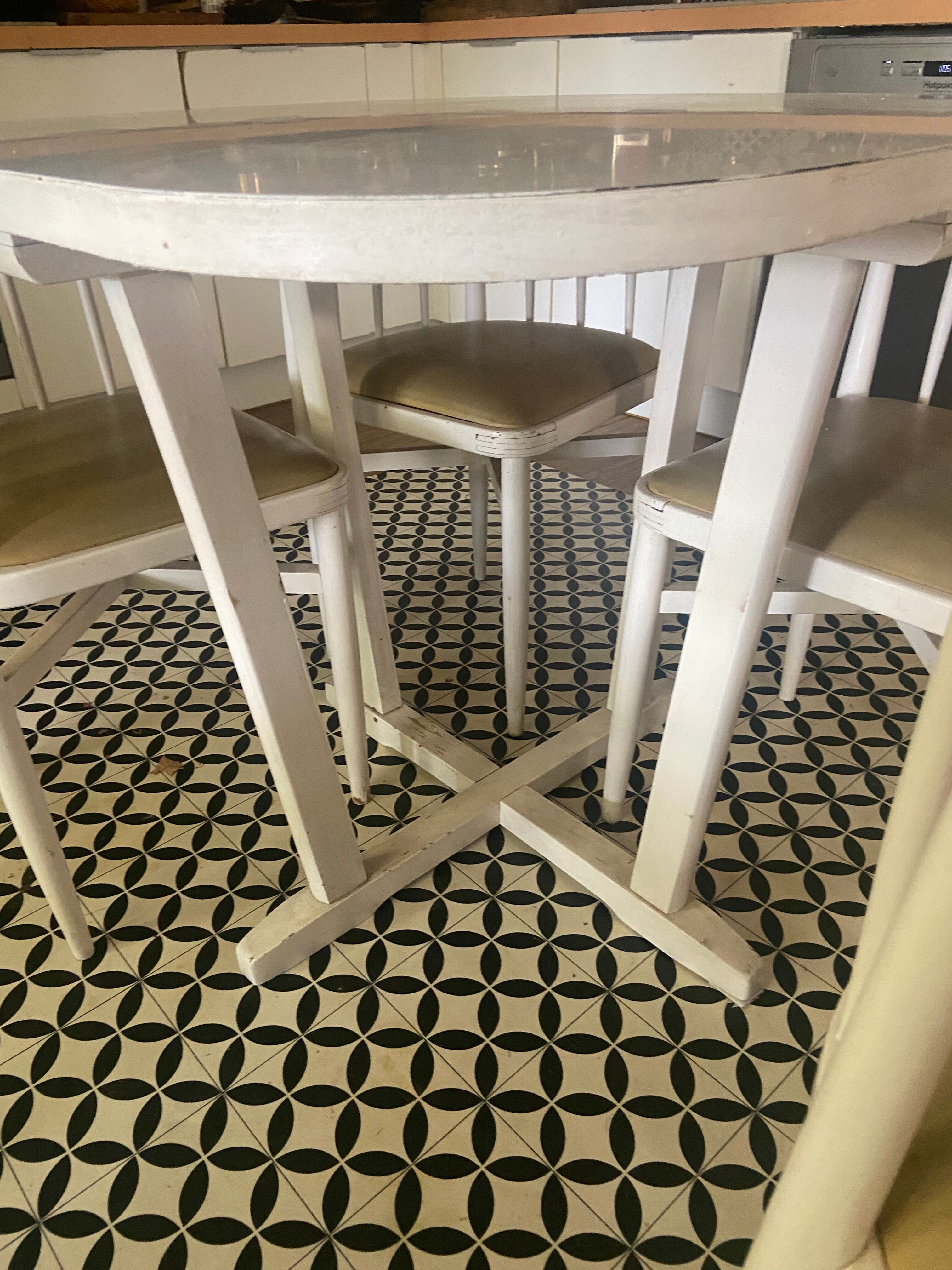 Table set and 4 chairs Thonet 1960