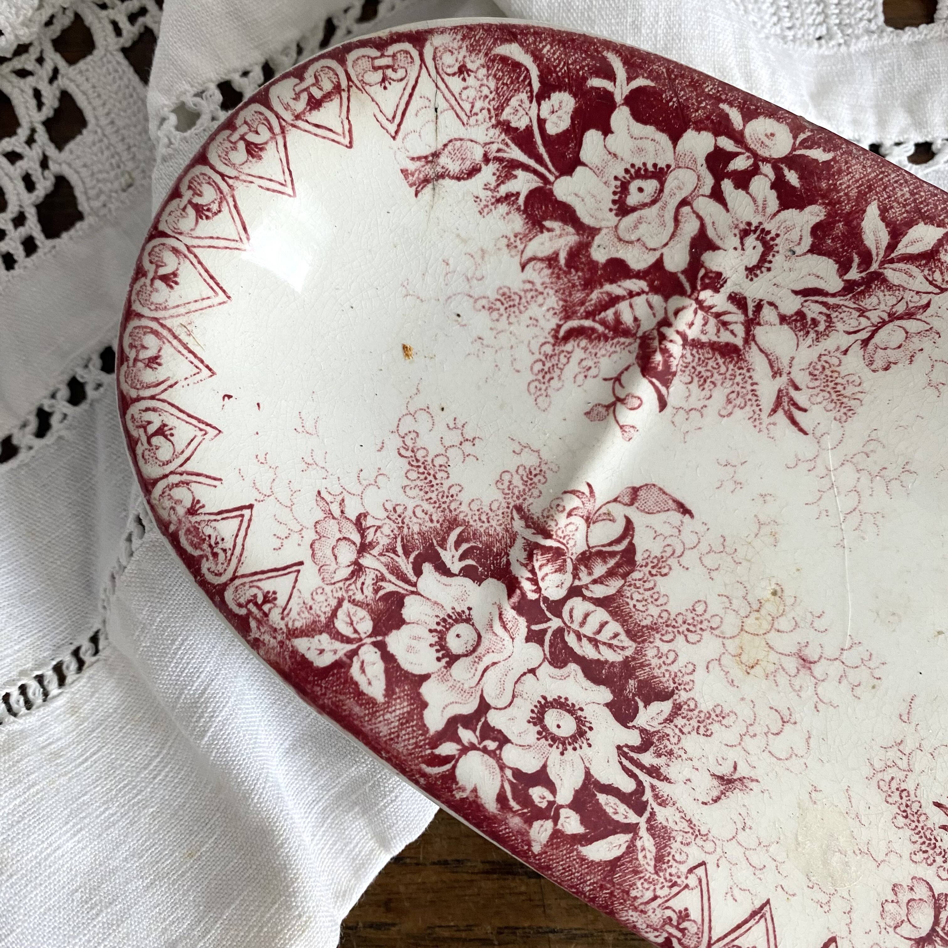 K&G Luneville ironstone soap dish